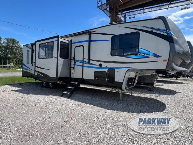 Used 2018 Forest River Vengeance Rogue 314A12 available in Ringgold, Georgia