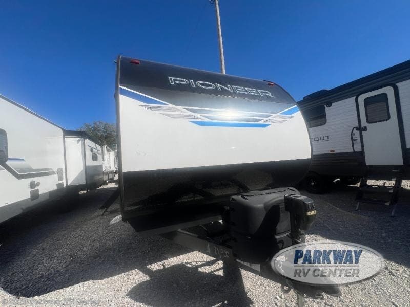 Used 2022 Heartland Pioneer BH 322 available in Ringgold, Georgia