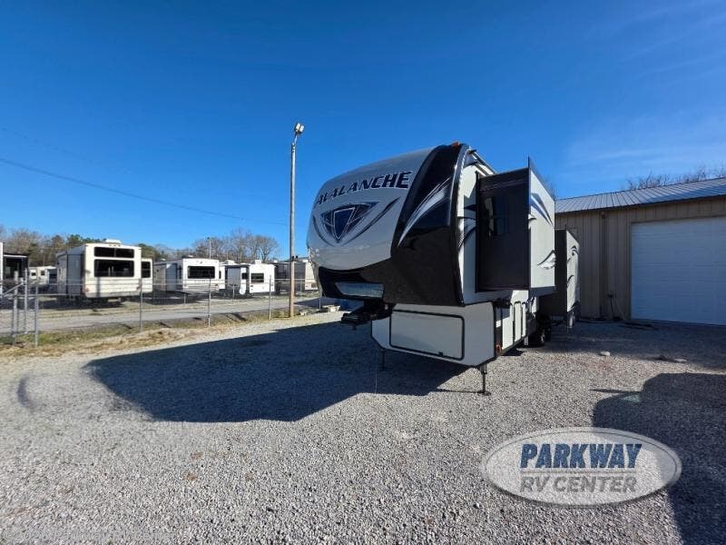 Used 2020 Keystone Avalanche 321RS available in Ringgold, Georgia