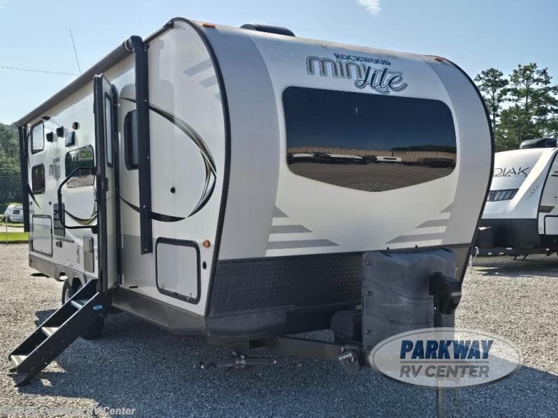 Used 2019 Forest River Rockwood Mini Lite 2509S available in Ringgold, Georgia
