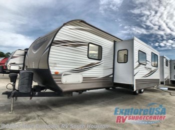 Used 2016 Forest River Wildwood 32BHDS available in Houston, Texas