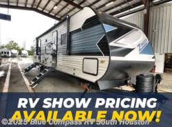 New 2025 CrossRoads Zinger 340BH available in Alvin, Texas