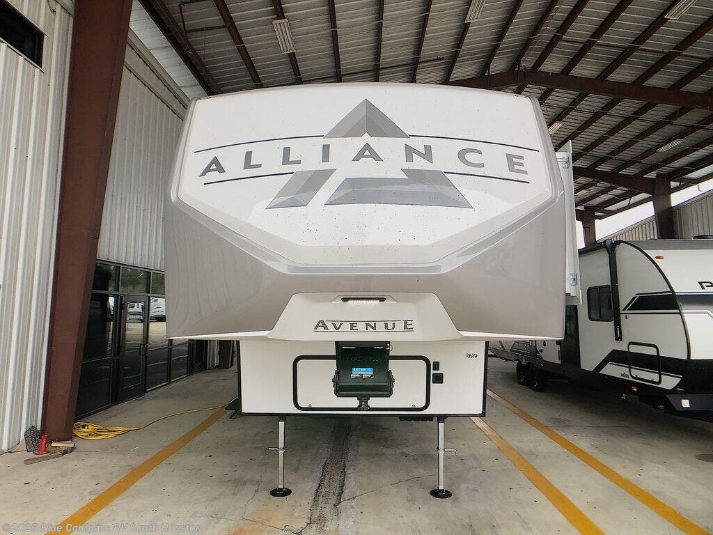 New 2026 Alliance RV Avenue 32RLS available in Alvin, Texas