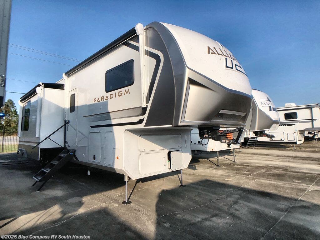 New 2026 Alliance RV Paradigm 395DS available in Alvin, Texas