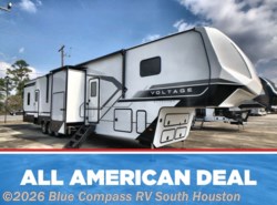 New 2026 Dutchmen Voltage V-Series 4250 available in Alvin, Texas