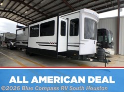 New 2026 CrossRoads Hampton 372FDB available in Alvin, Texas