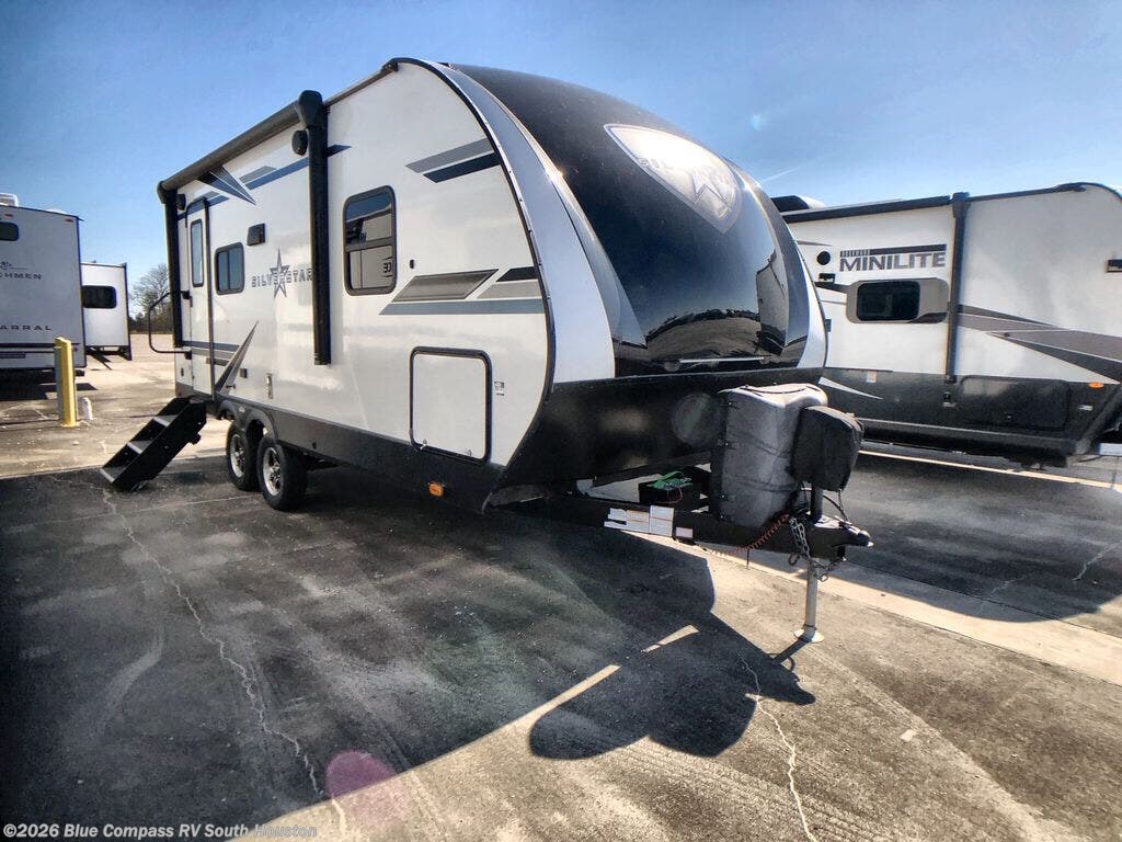 Used 2022 Highland Ridge Silverstar S-Lite 212FB available in Alvin, Texas