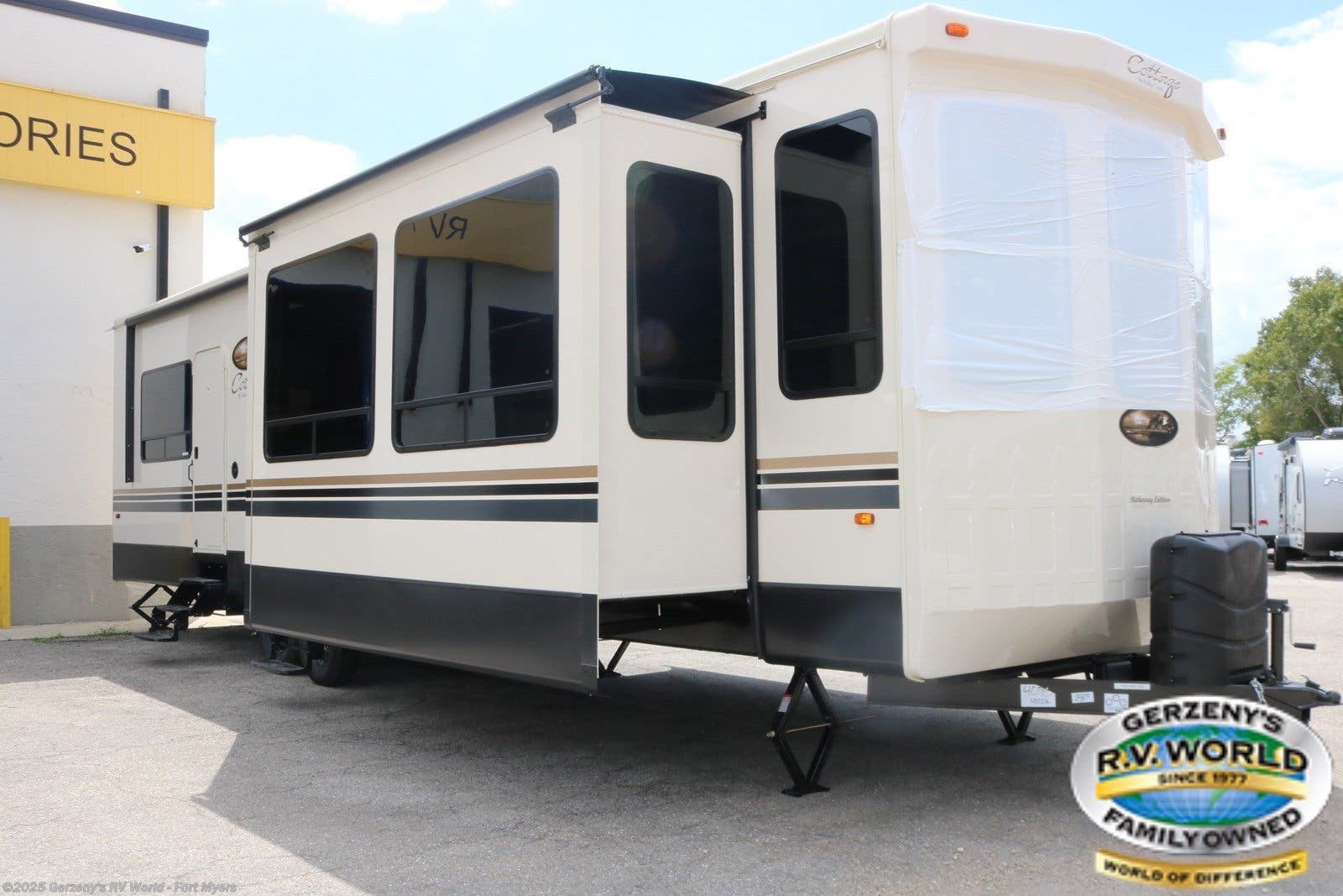 2020 Forest River Rv Cottage For Sale In Fort Myers Fl 33905