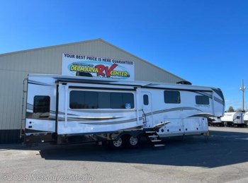 New 2022 Jayco North Point 377RLBH available in Milford, Delaware