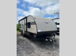 Used 2020 Forest River Wildwood 241QBXL available in Bunker Hill, Indiana
