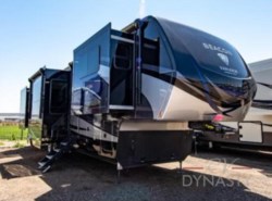 Used 2020 Vanleigh Beacon 40FLB available in Bunker Hill, Indiana