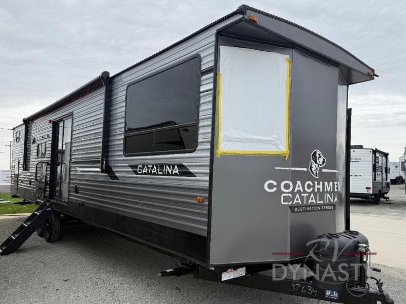New 2026 Coachmen Catalina Destination Series 40BHTS available in Bunker Hill, Indiana