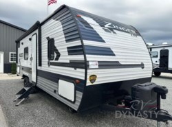 Used 2022 CrossRoads Zinger Lite ZR252BH available in Bunker Hill, Indiana