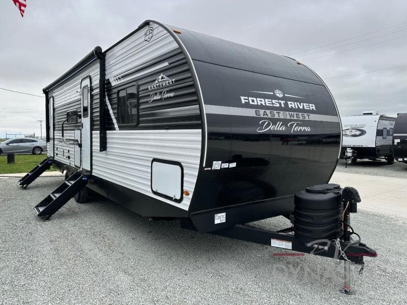 New 2026 East to West Della Terra 275BH available in Bunker Hill, Indiana