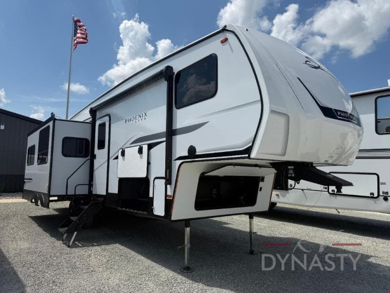 New 2027 Shasta Phoenix Lite 30RLS available in Bunker Hill, Indiana