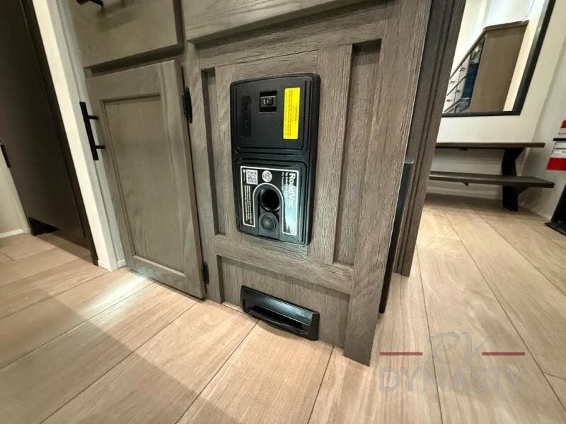 New 2026 Forest River Cherokee Arctic Wolf 38LEAH.G available in Bunker Hill, Indiana