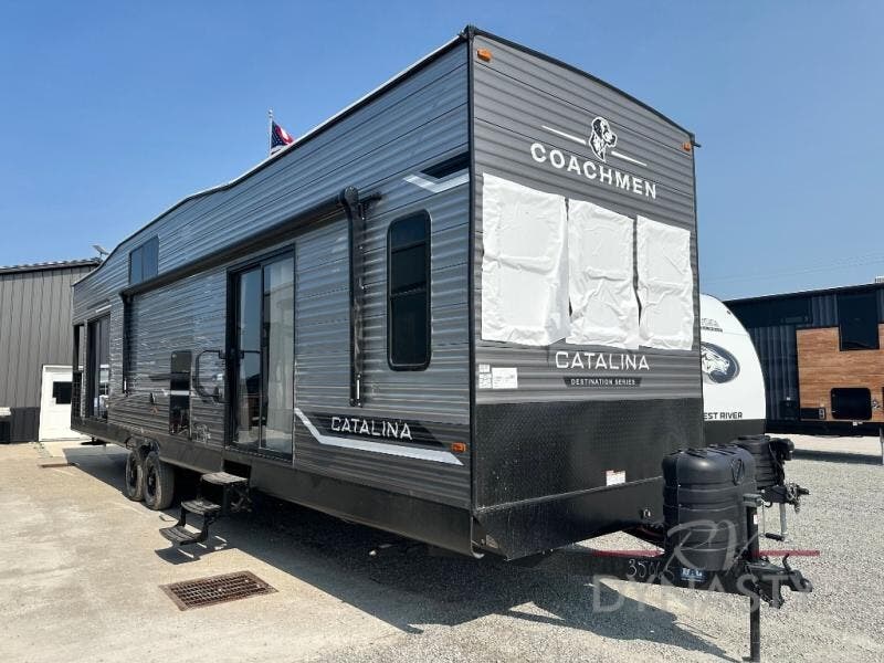 New 2025 Coachmen Catalina Destination Series 35FME available in Bunker Hill, Indiana