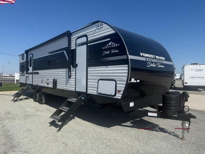 New 2026 East to West Della Terra 312BH available in Bunker Hill, Indiana