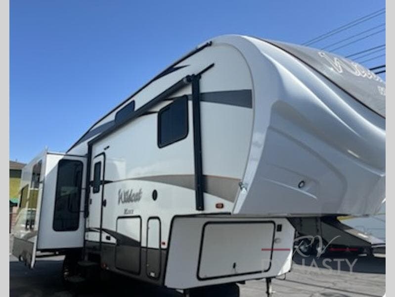 Used 2018 Forest River Wildcat Maxx 295RSX available in Bunker Hill, Indiana