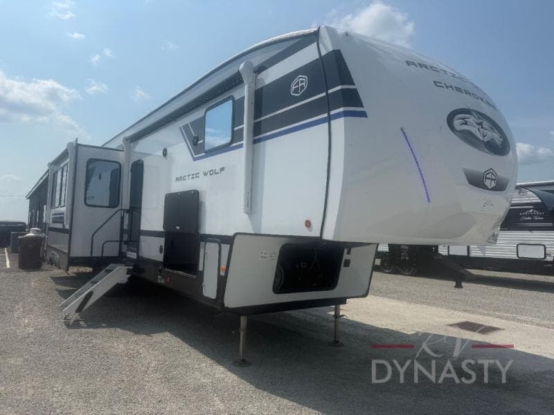 New 2027 Forest River Cherokee Arctic Wolf 37LOFT available in Bunker Hill, Indiana