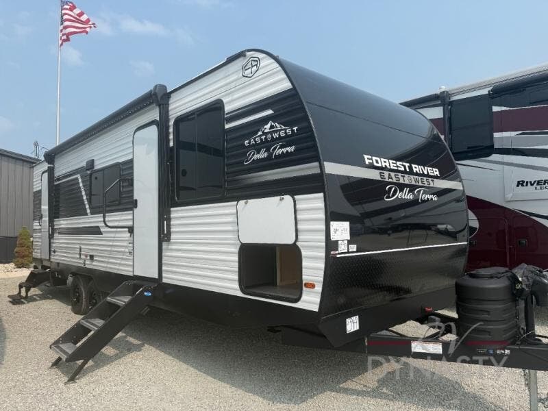 New 2027 East to West Della Terra 280BH available in Bunker Hill, Indiana
