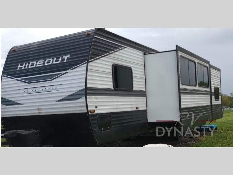 Used 2022 Keystone Hideout 318BR available in Bunker Hill, Indiana