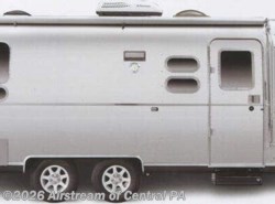 Used 2015 Airstream Flying Cloud 30 Bunk available in Duncansville, Pennsylvania