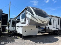 Used 2022 Grand Design Solitude 280RK R available in Zephyrhills, Florida