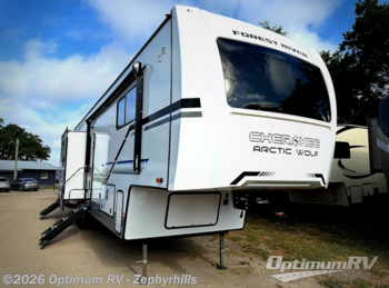 New 2025 Forest River Cherokee Arctic Wolf Suite 3750SUITE available in Zephyrhills, Florida
