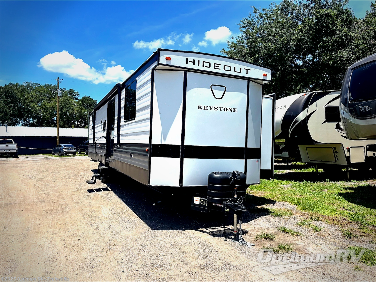 New 2026 Keystone Hideout 38DBD available in Zephyrhills, Florida