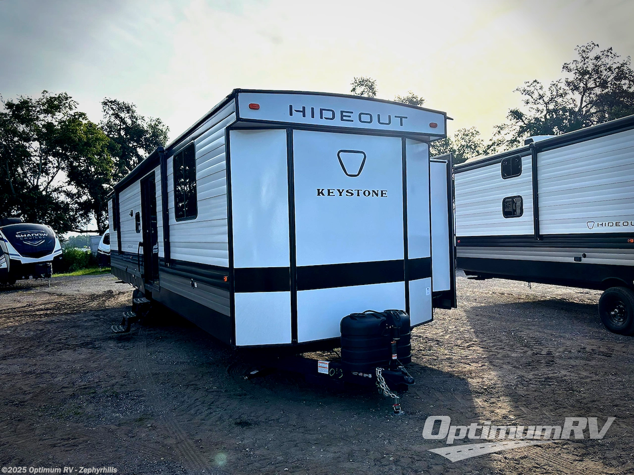 New 2026 Keystone Hideout 38DBD available in Zephyrhills, Florida