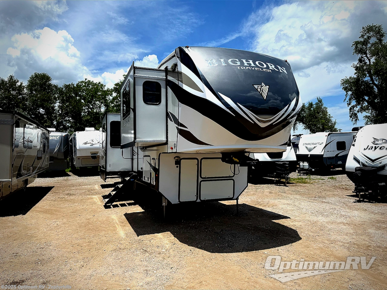 Used 2021 Heartland Bighorn Traveler 34FL available in Zephyrhills, Florida