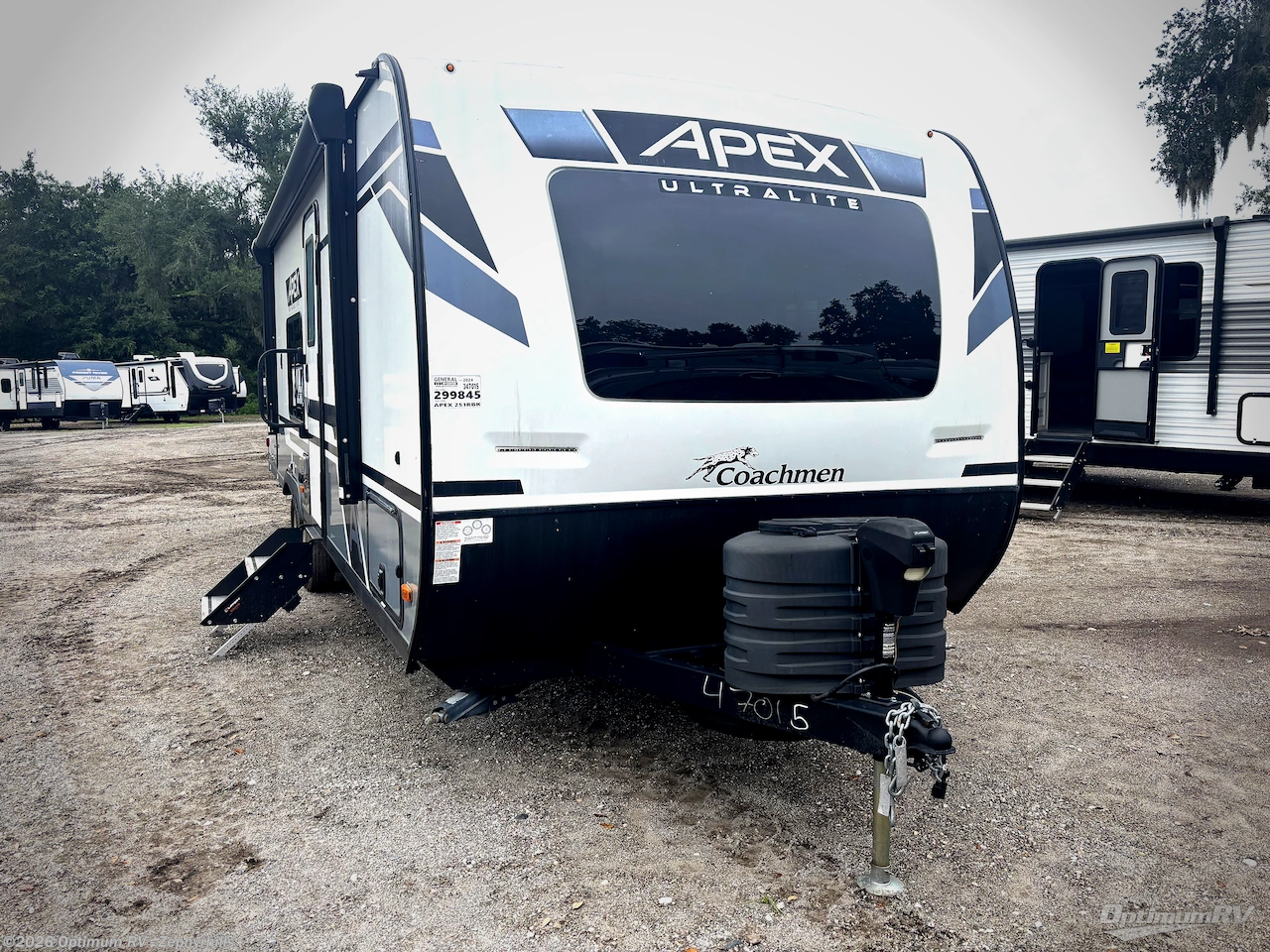 Used 2024 Coachmen Apex Ultra-Lite 251RBK available in Zephyrhills, Florida