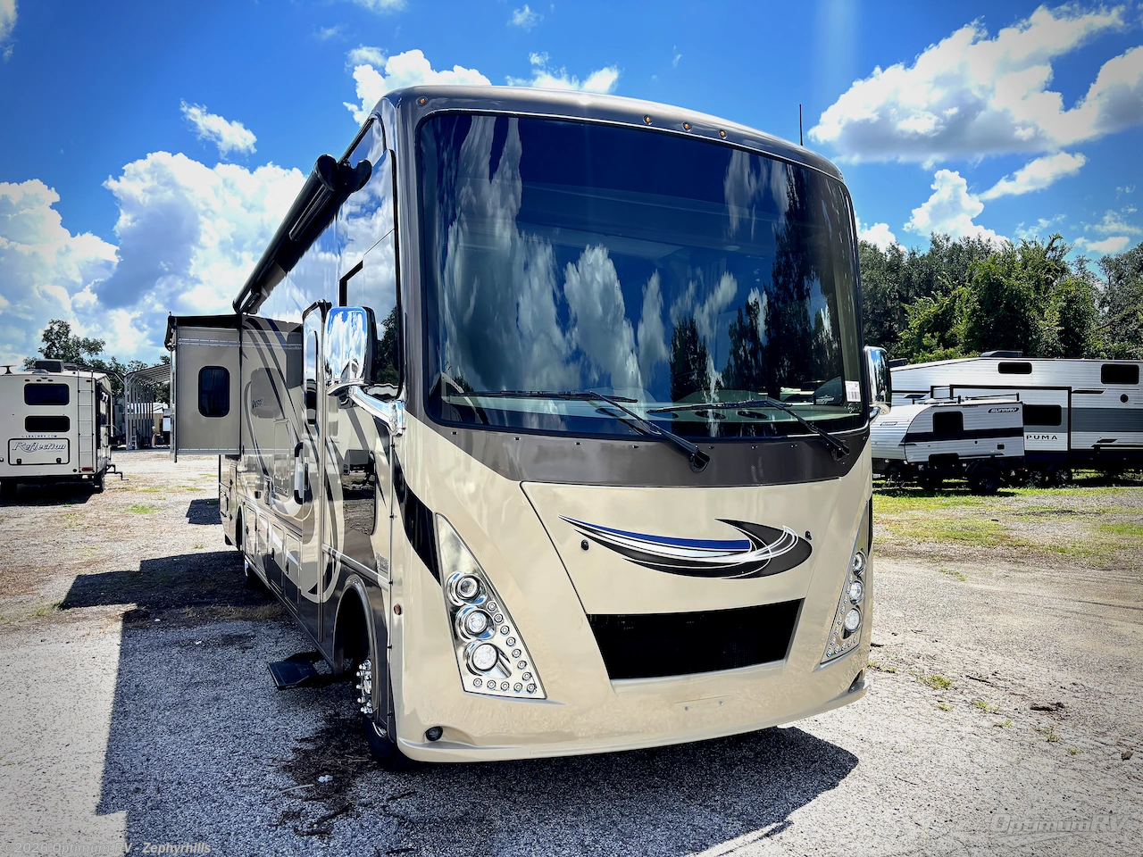 Used 2019 Thor  Windsport 35M available in Zephyrhills, Florida