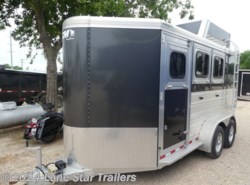 2021 CM Trailers Renegade 3-Horse 16 ft. 6' 8" W x 7' T