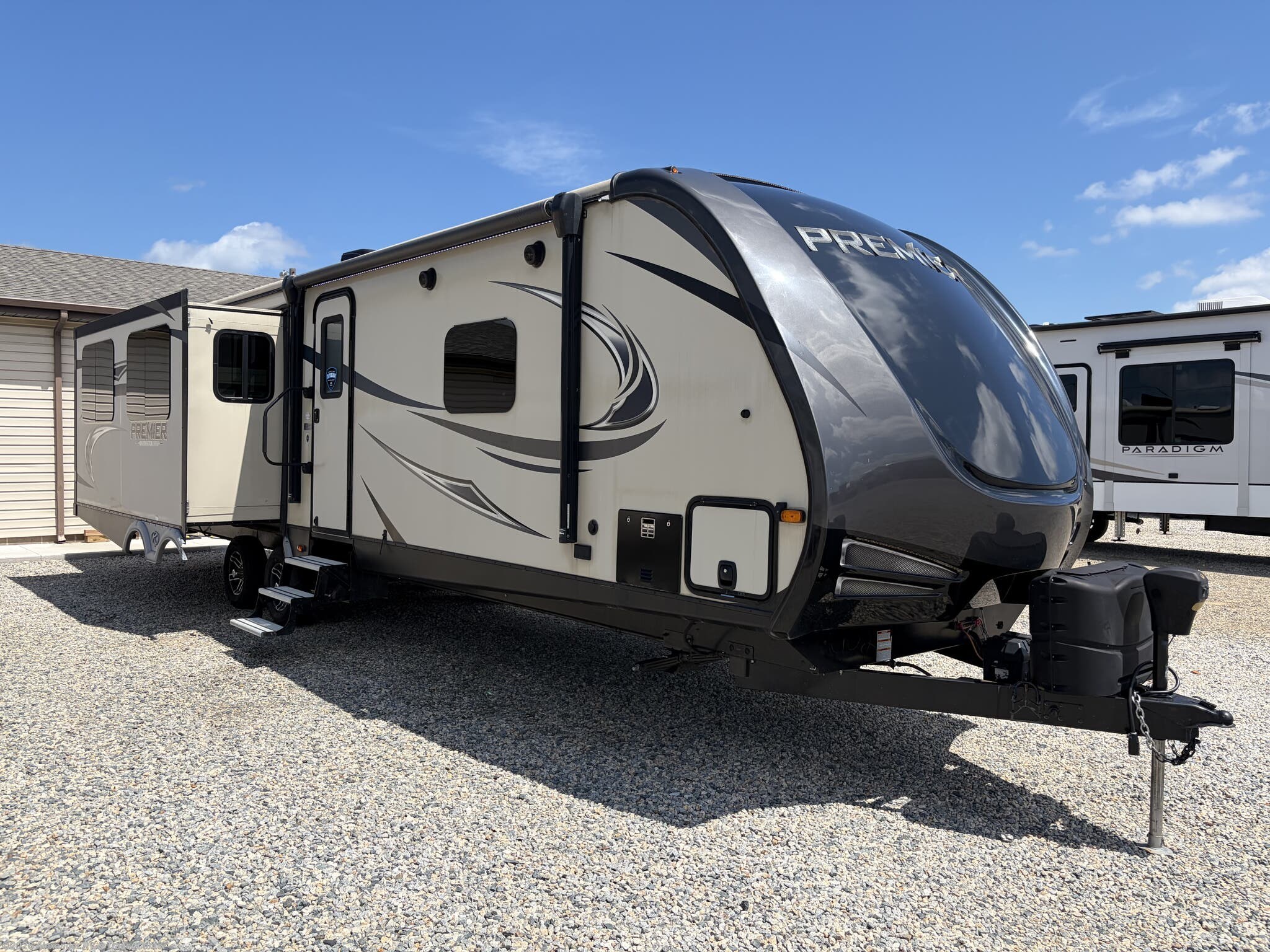 Used 2019 Keystone Premier 34RIPR available in Clayton, Delaware