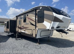 Used 2015 Keystone Cougar 327RES available in Clayton, Delaware