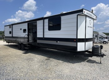 New 2026 Keystone Hideout 38DBD **KING & QUEEN BED** available in Clayton, Delaware