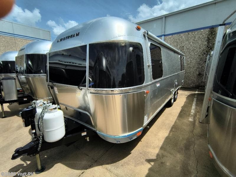New 2026  Airstream International 27FB by Airstream from Vogt RV in Fort Worth, TX