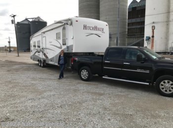 Used 2008 Nu-Wa HitchHiker Champagne 35 LKRSB available in Albion, Nebraska