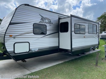 Used 2016 Jayco Jay Flight 29QBS available in Lakeland, Florida