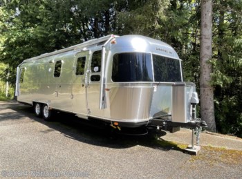 Used 2020 Airstream Classic 30RB Queen available in Fall City, Washington