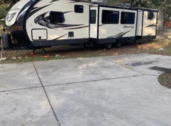 Used 2019 Forest River Wildwood Heritage Glen LTZ 322BH available in Live Oak, Texas