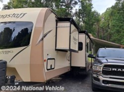 Used 2018 Forest River Flagstaff Classic Super Lite 832BHIKWS available in Alexander City, Alabama