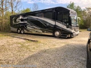 Used 2019 American Coach American Heritage 45A available in Hot Springs, Arkansas