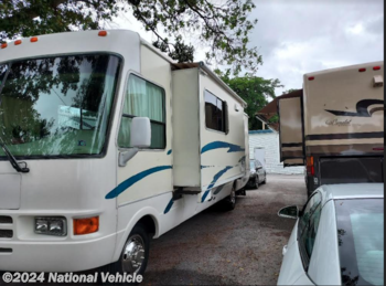 Used 2002 National RV Sea Breeze 300SB available in Wildwood, New Jersey