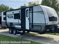 Used 2022 Coachmen Apex Nano 208BHS available in Deerborn Heights, Michigan
