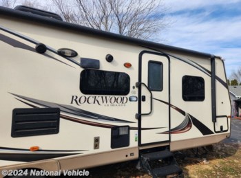 Used 2016 Forest River Rockwood Ultra Lite 2905SS available in Twin Lakes, Wisconsin
