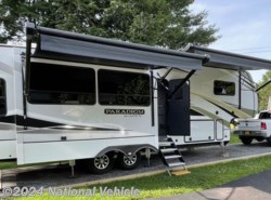 Used 2021 Alliance RV Paradigm 310RL available in Blossvale, New York
