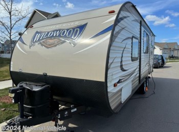 Used 2018 Forest River Wildwood X-Lite 230BHXL available in Chaska, Minnesota